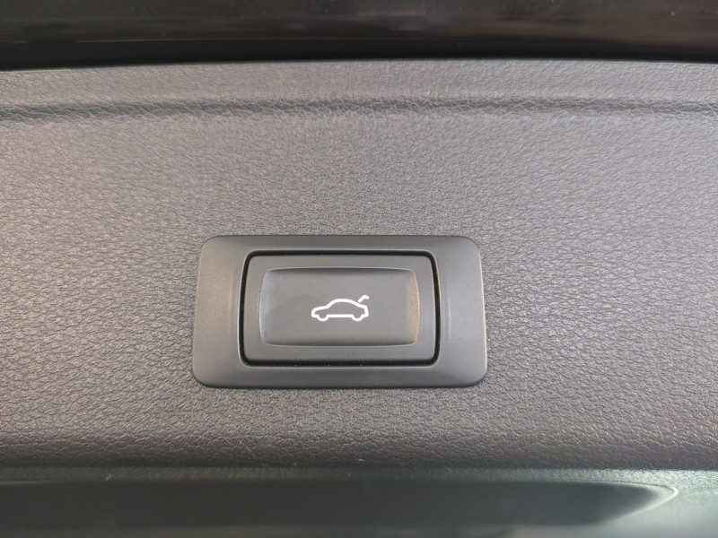 Photo 17 de l'offre de AUDI A4 AVANT 1.4 TFSI 150CH S LINE S TRONIC 7 à 17990€ chez Automobiles 25