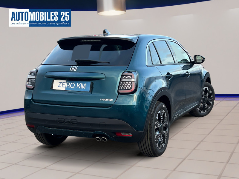Photo 2 de l'offre de FIAT 600 1.2 HYBRID TURBO 145CH POP DCT6 -21% à 23998€ chez Automobiles 25