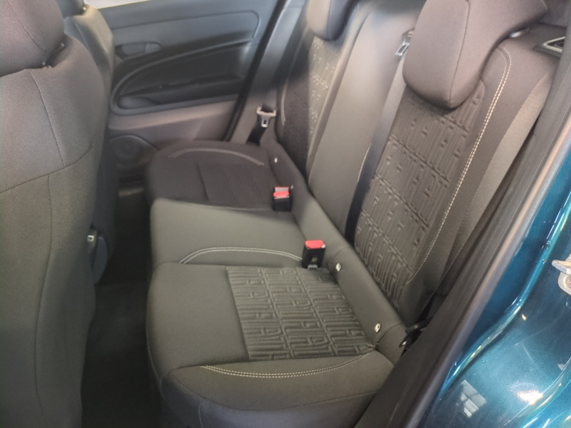 Photo 7 de l'offre de FIAT 600 1.2 HYBRID TURBO 145CH POP DCT6 -21% à 23998€ chez Automobiles 25