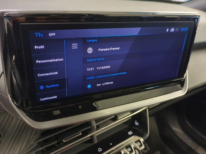 Photo 12 de l'offre de PEUGEOT 2008 1.2 HYBRID 145CH ALLURE E-DCS6 -30% à 25498€ chez Automobiles 25