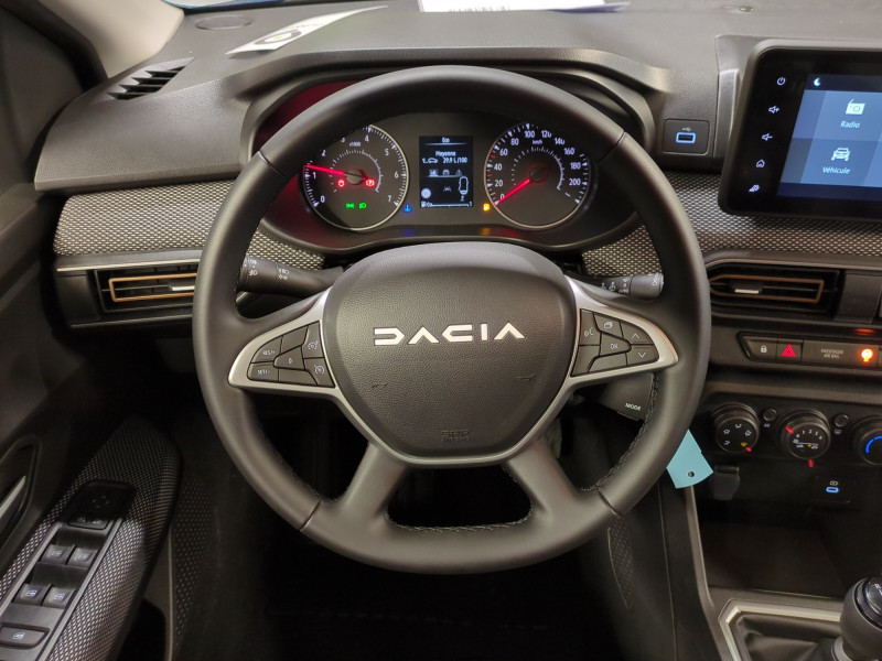 Photo 4 de l'offre de DACIA SANDERO 1.0 TCE 90CH STEPWAY EXPRESSION -6% à 16998€ chez Automobiles 25