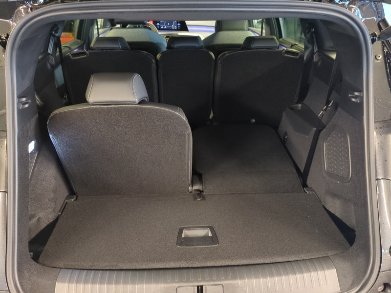 Photo 19 de l'offre de PEUGEOT 5008 HYBRID 145CH GT E-DCS6 -27% à 35998€ chez Automobiles 25