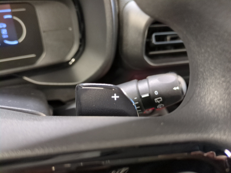 Photo 16 de l'offre de CITROEN BERLINGO VAN XL DIESEL 130CH AUTOMATIQUE -30% à 24598€ chez Automobiles 25