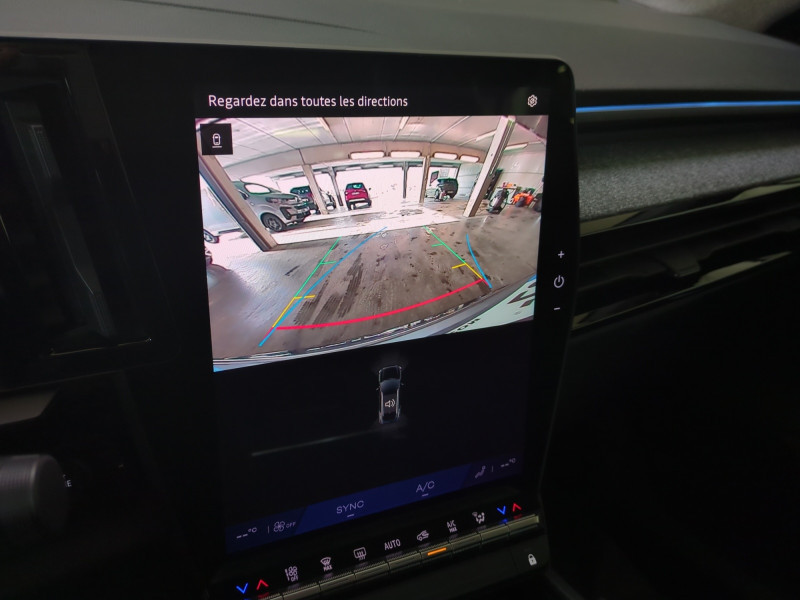 Photo 14 de l'offre de RENAULT AUSTRAL 1.2 E-TECH FULL HYBRID 200CH TECHNO - 26% à 33498€ chez Automobiles 25