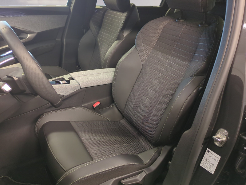 Photo 6 de l'offre de PEUGEOT 5008 HYBRID 145CH GT E-DCS6 -27% à 35998€ chez Automobiles 25