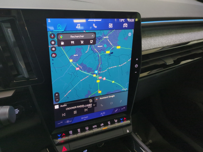 Photo 12 de l'offre de RENAULT AUSTRAL 1.2 E-TECH FULL HYBRID 200CH TECHNO - 26% à 33498€ chez Automobiles 25