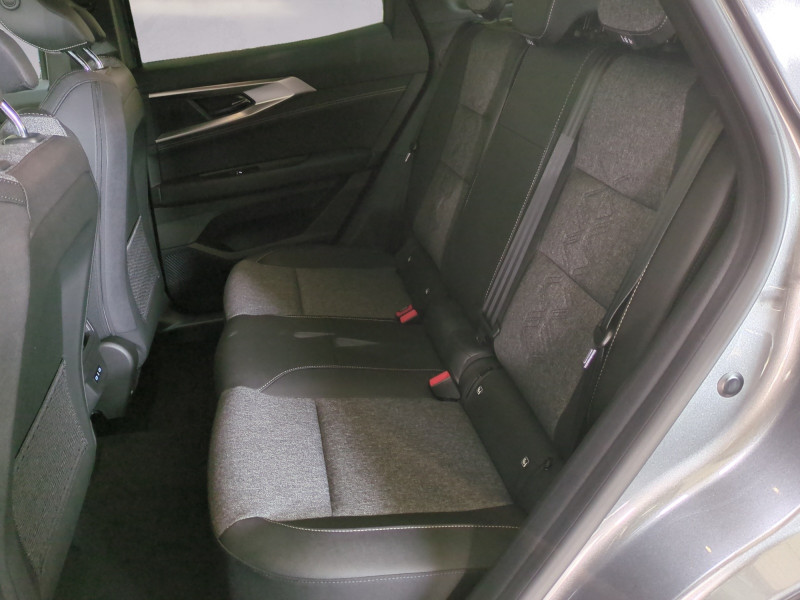 Photo 7 de l'offre de RENAULT AUSTRAL 1.2 E-TECH FULL HYBRID 200CH TECHNO - 26% à 33498€ chez Automobiles 25