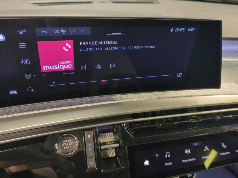 Photo 10 de l'offre de PEUGEOT 5008 HYBRID 145CH GT E-DCS6 -27% à 35998€ chez Automobiles 25