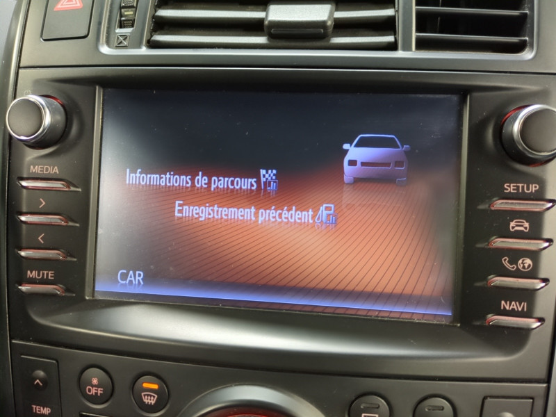 Photo 12 de l'offre de TOYOTA VERSO 112 D-4D FAP DYNAMIC 7 PLACES à 9990€ chez Automobiles 25