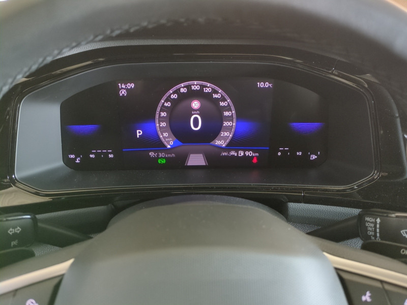 Photo 7 de l'offre de VOLKSWAGEN T-ROC 2.0 TDI 150CH R-LINE EDITION DSG7 -24% à 36998€ chez Automobiles 25