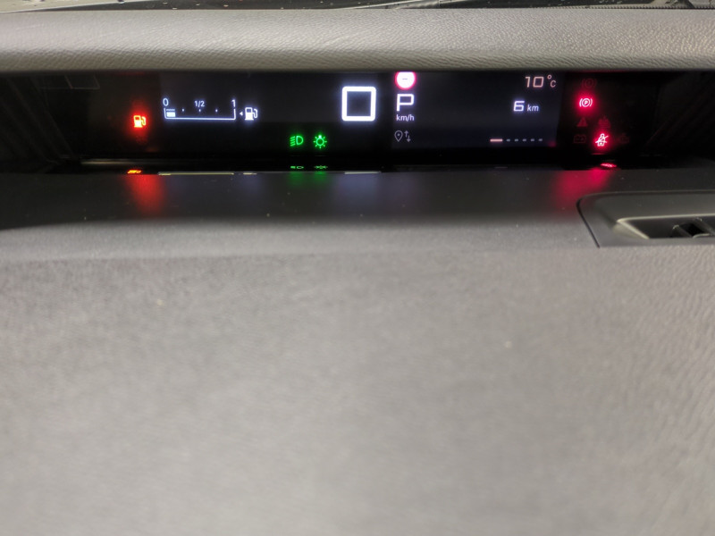 Photo 7 de l'offre de CITROEN C3 AIRCROSS 1.2 HYBRIDE 145CH PLUS -11% à 23498€ chez Automobiles 25