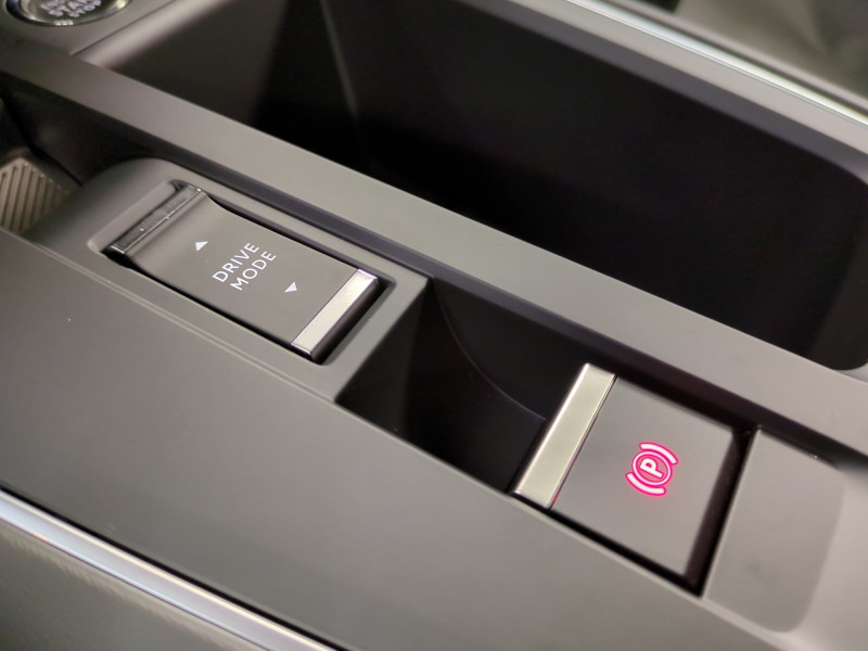 Photo 17 de l'offre de CITROEN C5 AIRCROSS 1.5 BLUEHDI 130CH MAX BOITE AUTOMATIQUE -35% à 26998€ chez Automobiles 25