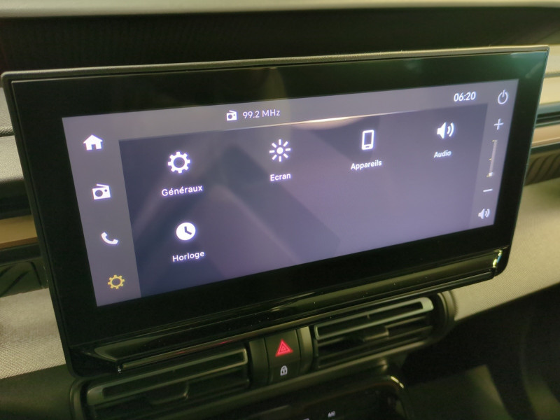 Photo 14 de l'offre de CITROEN C3 AIRCROSS 1.2 HYBRIDE 145CH PLUS -11% à 23498€ chez Automobiles 25