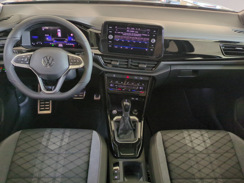 Photo 3 de l'offre de VOLKSWAGEN T-ROC 2.0 TDI 150CH R-LINE EDITION DSG7 -24% à 36998€ chez Automobiles 25