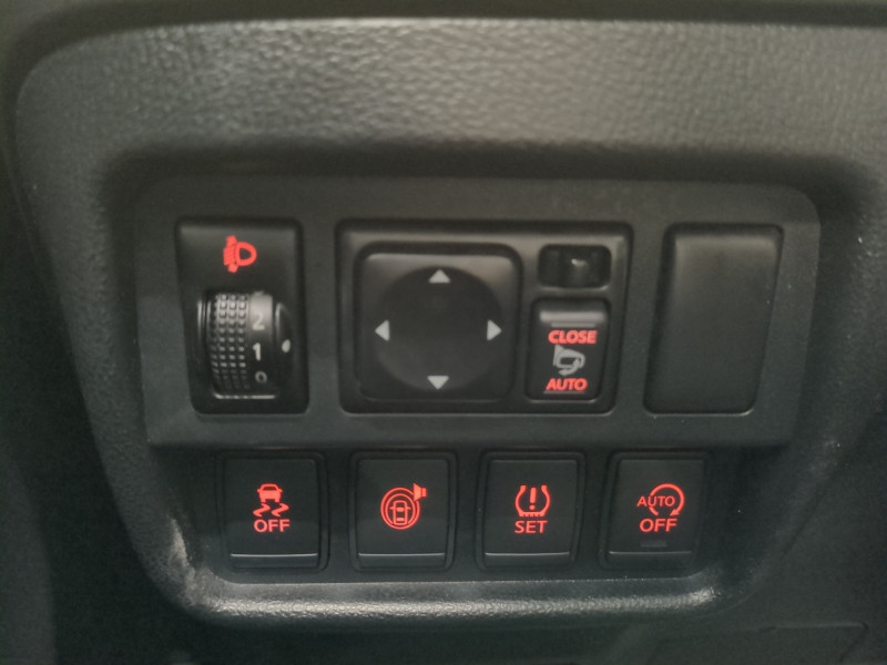 Photo 14 de l'offre de NISSAN JUKE 1.2 DIG-T 115CH TEKNA à 10490€ chez Automobiles 25