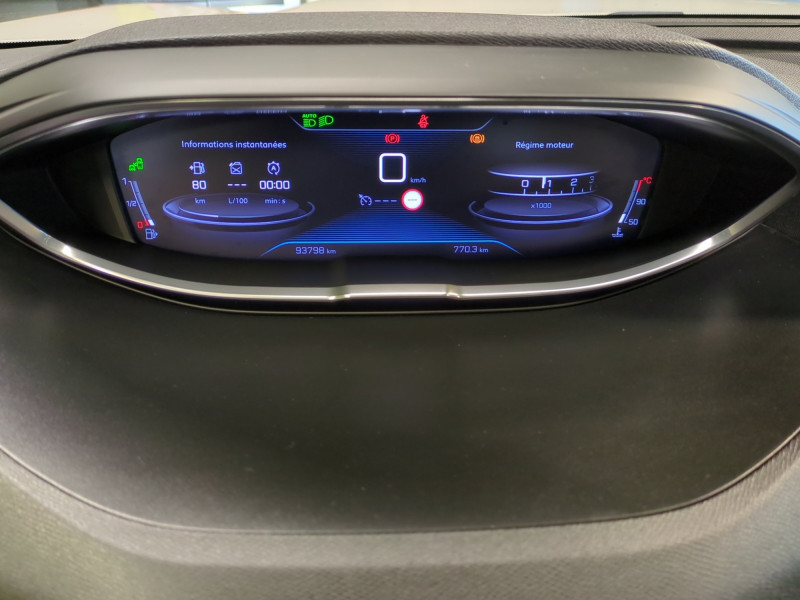 Photo 7 de l'offre de PEUGEOT 3008 1.2 PURETECH 130CH GT LINE S&S à 11490€ chez Automobiles 25