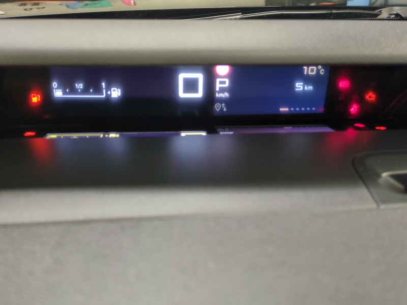 Photo 8 de l'offre de CITROEN C3 AIRCROSS 1.2 HYBRIDE 145CH PLUS -11% à 23498€ chez Automobiles 25