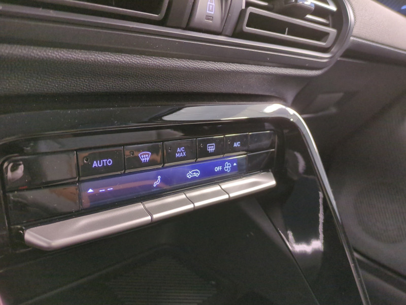 Photo 15 de l'offre de CITROEN C3 AIRCROSS 1.2 HYBRIDE 145CH PLUS -11% à 23498€ chez Automobiles 25