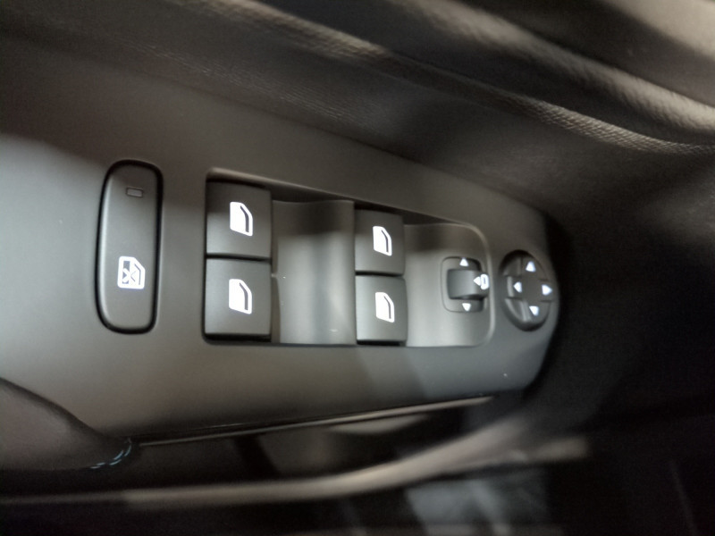 Photo 18 de l'offre de CITROEN C5 AIRCROSS 1.5 BLUEHDI 130CH MAX BOITE AUTOMATIQUE -35% à 26998€ chez Automobiles 25