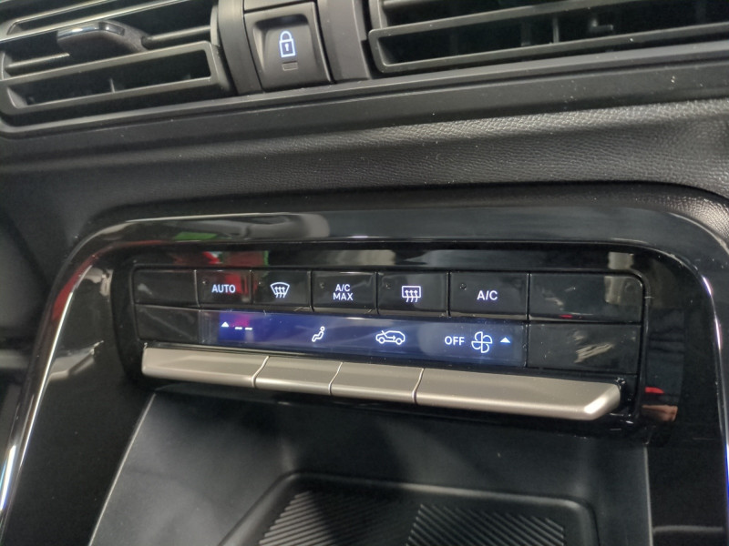 Photo 14 de l'offre de CITROEN C3 AIRCROSS 1.2 HYBRIDE 145CH PLUS -11% à 23498€ chez Automobiles 25