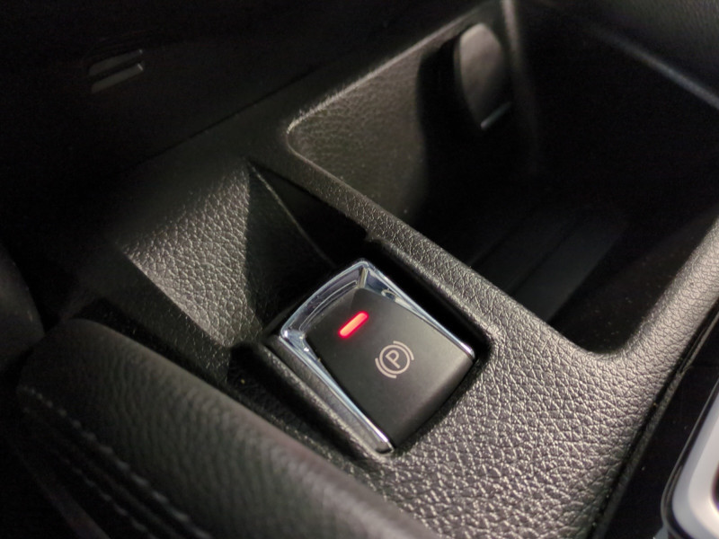 Photo 17 de l'offre de NISSAN QASHQAI 1.2 DIG-T 115CH N-CONNECTA XTRONIC à 13990€ chez Automobiles 25