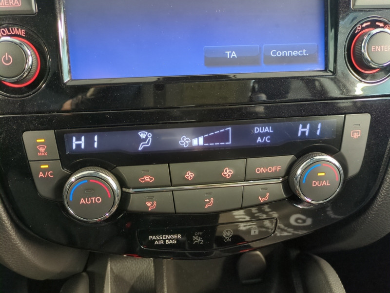 Photo 13 de l'offre de NISSAN QASHQAI 1.2 DIG-T 115CH N-CONNECTA XTRONIC à 13990€ chez Automobiles 25