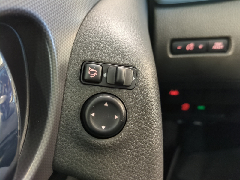 Photo 16 de l'offre de NISSAN QASHQAI 1.2 DIG-T 115CH N-CONNECTA XTRONIC à 13990€ chez Automobiles 25