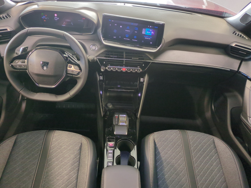 Photo 3 de l'offre de PEUGEOT 2008 1.2 HYBRID 145CH ALLURE E-DCS6 -31% à 25498€ chez Automobiles 25