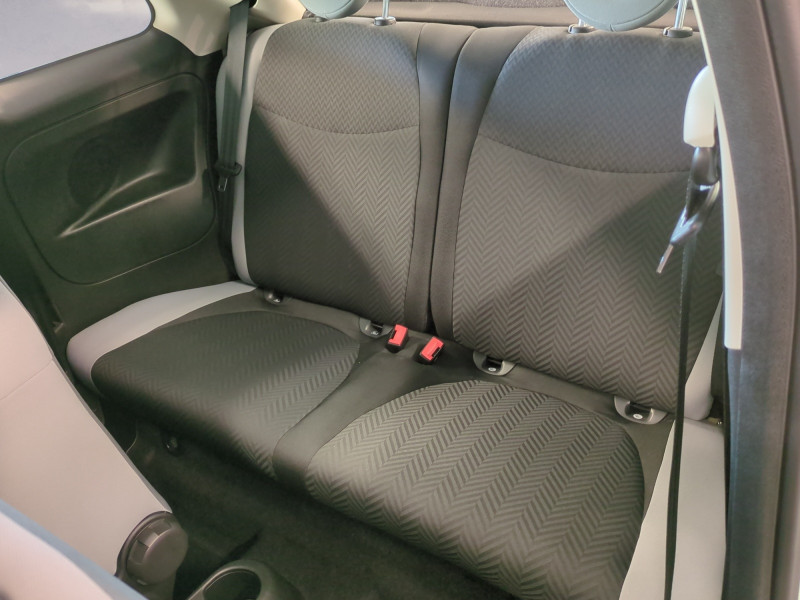 Photo 7 de l'offre de FIAT 500 1.2 8V 69CH S DUALOGIC à 10990€ chez Automobiles 25