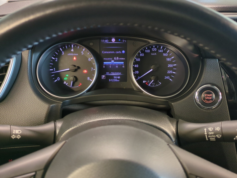 Photo 8 de l'offre de NISSAN QASHQAI 1.2 DIG-T 115CH N-CONNECTA XTRONIC à 13990€ chez Automobiles 25