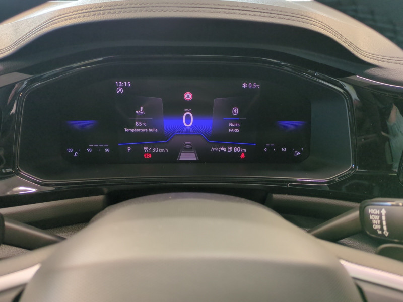 Photo 8 de l'offre de VOLKSWAGEN T-ROC 2.0 TDI 150CH R-LINE EDITION DSG7 -24% à 36998€ chez Automobiles 25