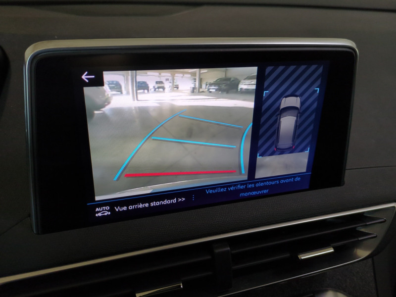 Photo 15 de l'offre de PEUGEOT 3008 1.2 PURETECH 130CH ALLURE S&S EAT8 à 12490€ chez Automobiles 25