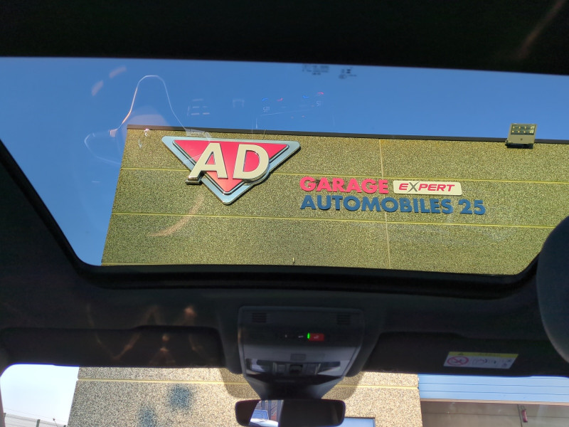 Photo 17 de l'offre de VOLKSWAGEN T-ROC 2.0 TDI 150CH R-LINE EDITION DSG7 -24% à 36998€ chez Automobiles 25