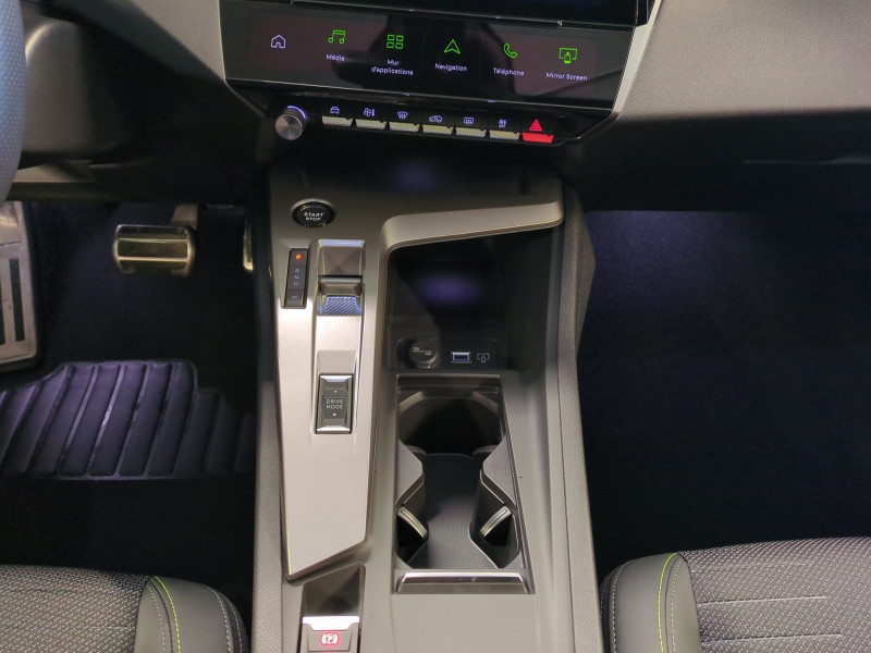 Photo 5 de l'offre de PEUGEOT 308 1.2 HYBRID 136CH GT E-DCS6 -22% à 29998€ chez Automobiles 25