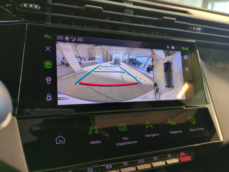 Photo 15 de l'offre de PEUGEOT 308 1.2 HYBRID 136CH GT E-DCS6 -22% à 29998€ chez Automobiles 25