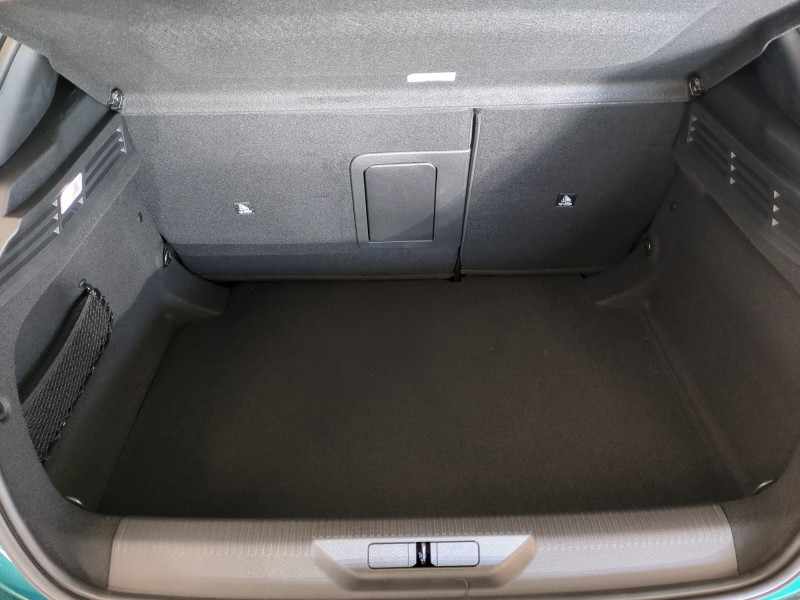 Photo 19 de l'offre de PEUGEOT 308 1.2 HYBRID 136CH GT E-DCS6 -22% à 29998€ chez Automobiles 25