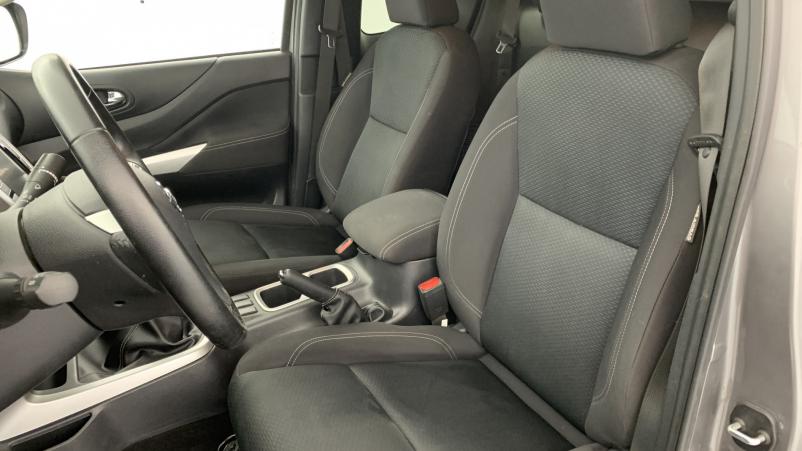 Vente en ligne Nissan Navara 2.3 dCi 160ch King-Cab N-Connecta+options au prix de 28 880 €