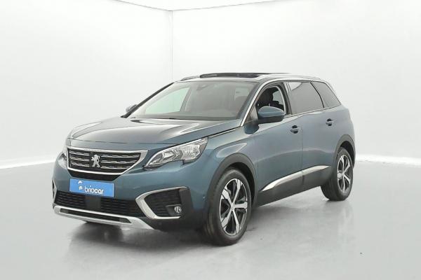 Peugeot 5008 1.6 BlueHDi 120ch Allure S&S EAT6+Toit ouvrant+options 7pl occasion de 2017 en vente à Rennes