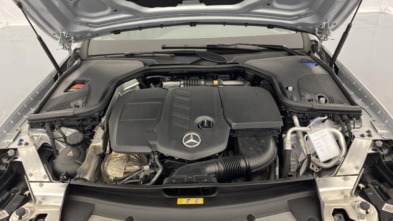 Vente en ligne Mercedes Classe E 220 d 194ch Executive 9G-Tronic+options au prix de 35 480 €