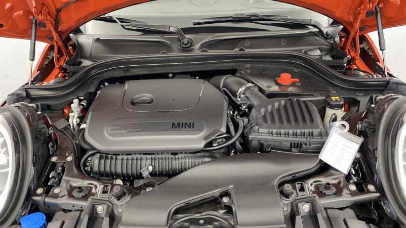 Vente en ligne Mini Mini Cooper S 178ch  Business Design BVA7+Toit ouvrant+options au prix de 33 980 €