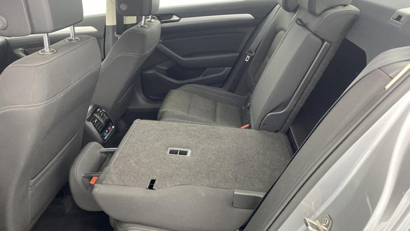 Vente en ligne Volkswagen Passat 2.0 TDI 150ch Confortline+options au prix de 19 280 €