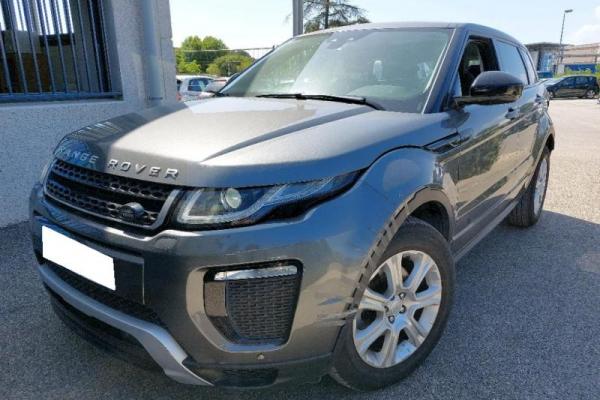 Land Rover Range Rover Evoque 2.0 TD4 150 SE Dynamic 4x4 BVA Mark VI occasion de 2018 en vente à Rennes