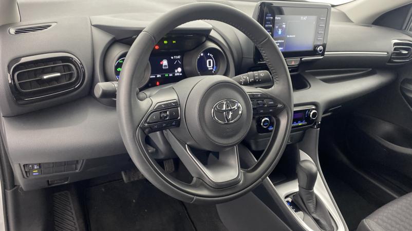 Vente en ligne Toyota Yaris 116h Design Pack+options au prix de 22 980 €