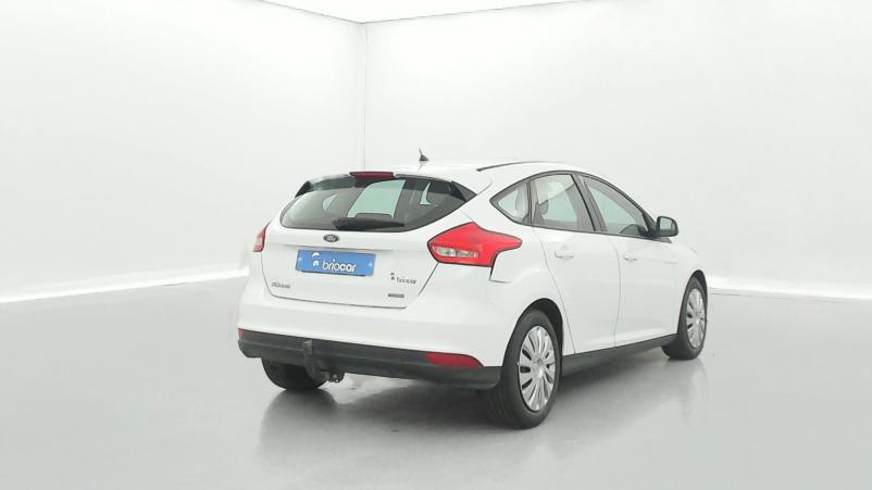 Vente en ligne Ford Focus 1.0 EcoBoost 100ch Stop&Start Trend au prix de 12 490 €