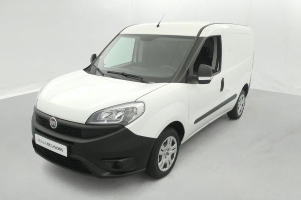 Fiat Doblo Cargo 1.3 Multijet 80ch Pack E6 occasion de 2017 en vente à Rennes