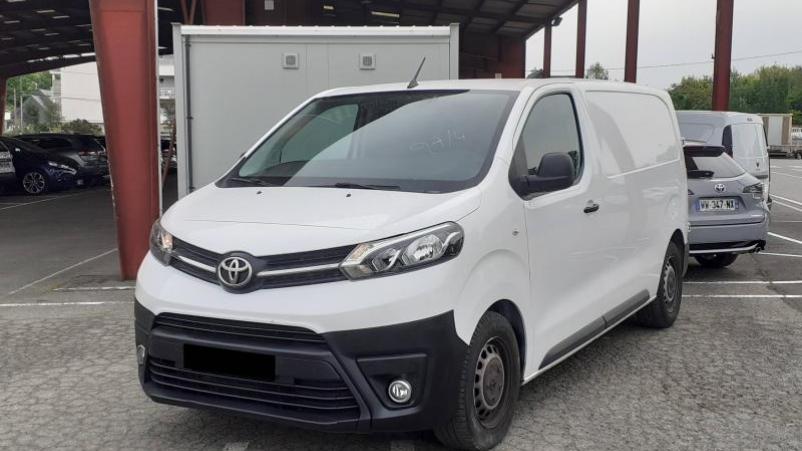 Vente en ligne Toyota Proace VAN GX L1 1.5D 100cv au prix de 25 980 €