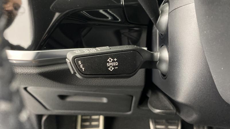 Vente en ligne Audi Q3 35 TDI 150ch S Edition S tronic7+options au prix de 41 980 €