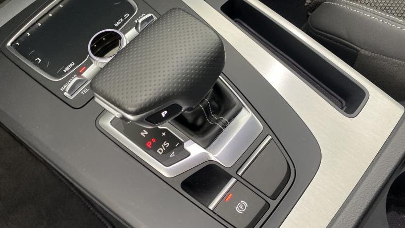 Vente en ligne Audi Q5 40 TDI 190ch S-line Quattro S tronic7 au prix de 39 680 €