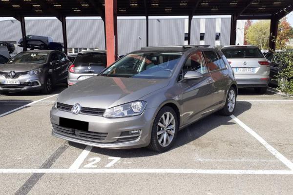 Volkswagen Golf 2.0 TDI 150ch BlueMotion Carat DSG6 +Toit ouvrant occasion de 2013 en vente à Rennes
