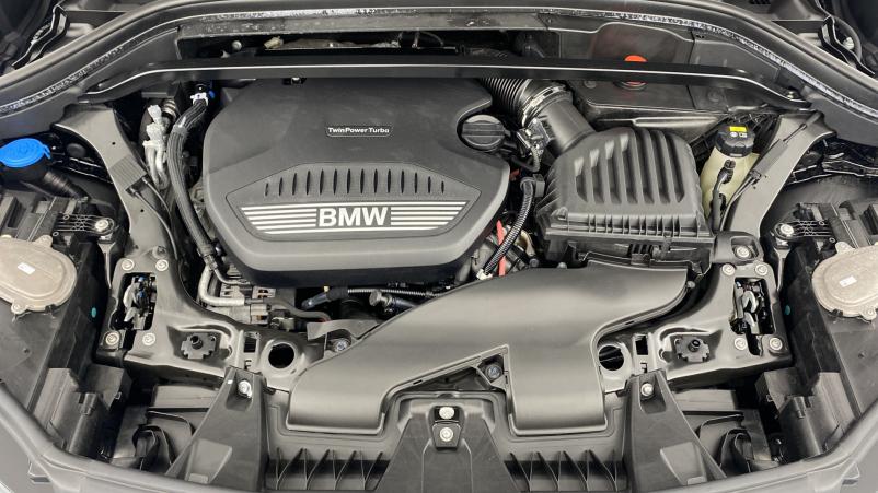 Vente en ligne Bmw X1 xDrive18dA 150ch M Sport suréquipé au prix de 40 490 €